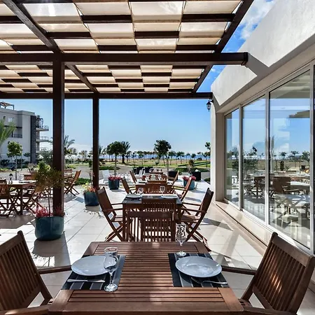 Thalassa & Retreat * Vokolidha