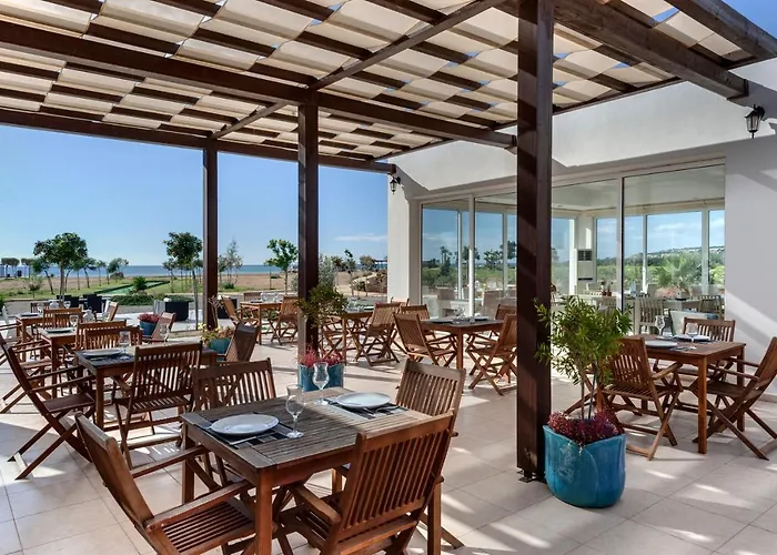 リゾート Thalassa & Retreat Vokolidha