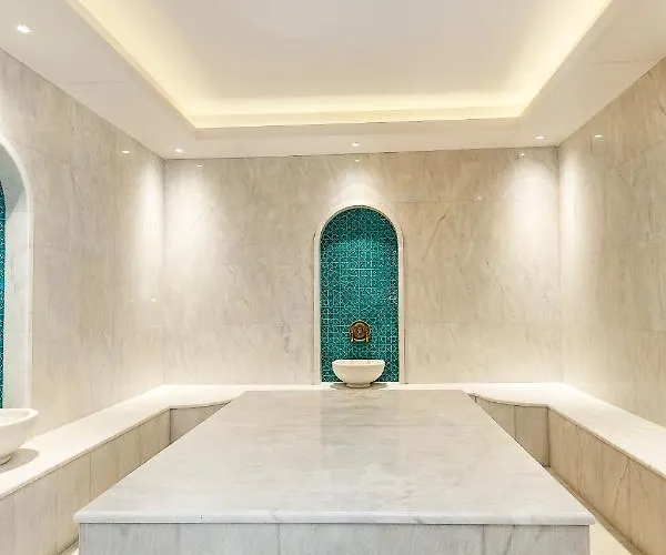 リゾート Thalassa & Retreat *