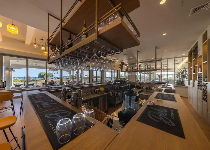 リゾート Thalassa & Retreat Vokolidha