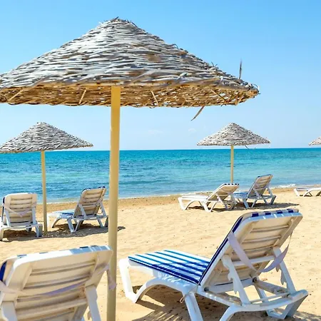 Thalassa & Retreat Resort *