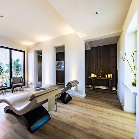 Resort Thalassa & Retreat