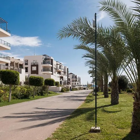 Thalassa & Retreat *