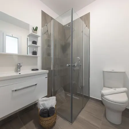 Complex Thalassa & Retreat *