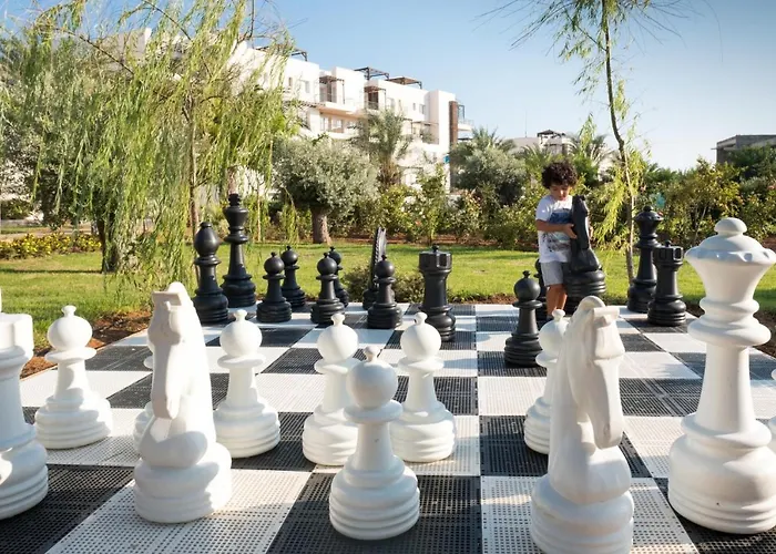 Thalassa & Retreat *